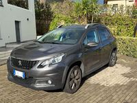 Usata Peugeot 2008 Signature Sky 83 CV (61 kW) 2019 Grigio SUV