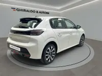 Usata Peugeot 208 Active 101 CV (74 kW) 2024 Bianco Utilitaria