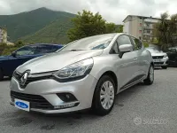Usata Renault Clio IV Business 90 CV (66 kW) 2019 Grigio Berlina