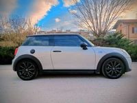 Usata Mini Cooper S 192 CV (141 kW) 2019 Grigio gesso Utilitaria