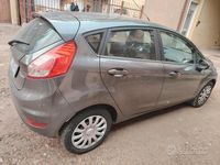 Usata Ford Fiesta 2016 Grigio Utilitaria