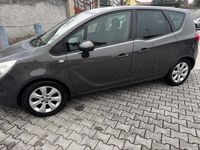 Usata Opel Meriva Cosmo 120 CV (88 kW) 2013 Grigio Monovolume