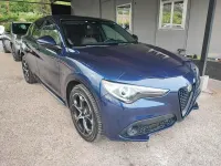 Usado Alfa Romeo Stelvio Veloce 210 CV (154 kW) 2020 Azul SUV