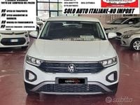 Usata VW T-Roc Life 110 CV (80 kW) 2023 Bianco SUV