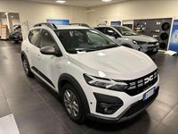 Usata Dacia Sandero Expression 101 CV (74 kW) 2023 Bianco panna Berlina