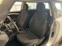 Usata Mini ONE 75 CV (55 kW) 2010 Argento Utilitaria