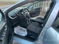 Usata Peugeot 207 73 CV (53 kW) 2011 Grigio Utilitaria