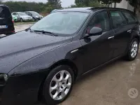 Second-hand Alfa Romeo 159 150 CP (110 kW) 2007 Negru Break