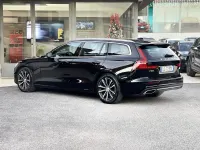 Usata Volvo V60 253 CV (186 kW) 2021 Blu Station wagon