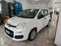 Usata Fiat Panda Easy 75 CV (55 kW) 2014 Bianco Utilitaria