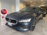 Usata Volvo V60 Business Edition 197 CV (144 kW) 2021 Blu/azzurro Station wagon