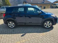 Usata Toyota Urban Cruiser 90 CV (66 kW) 2009 Blu Utilitaria