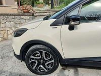 Usata Renault Captur 90 CV (66 kW) 2017 Beige SUV