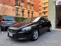 Usata Volvo V40 Momentum 115 CV (84 kW) 2014 Nero Station wagon