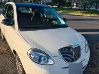 Usata Lancia Ypsilon 69 CV (50 kW) 2011 Bianco Utilitaria