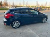 Usata Ford Focus 115 CV (84 kW) 2011 Blu Berlina