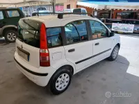 Usata Fiat Panda 54 CV (39 kW) 2005 Bianco Utilitaria