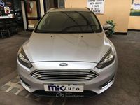 Usata Ford Focus Titanium 125 CV (91 kW) 2017 Argento Station wagon