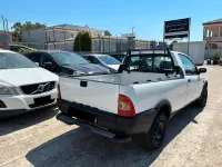 Usata Fiat Strada 69 CV (50 kW) 1999 Bianco Pick-up