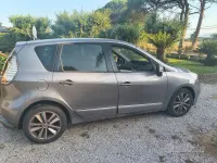 Usata Renault Scénic III XMOD 110 CV (80 kW) 2012 Monovolume
