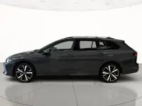 Usata VW Golf VIII Life 115 CV (84 kW) 2025 Dolphin grey metallizzato Station wagon