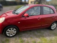 Usata Nissan Micra 98 CV (72 kW) 2011 Rosso Utilitaria