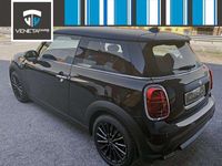 Usata Mini John Cooper Works 102 CV (75 kW) 2022 Midnight black Utilitaria