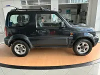 Usata Suzuki Jimny 86 CV (63 kW) 2010 Nero SUV