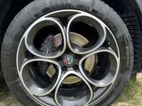 Usata Alfa Romeo Stelvio Business 209 CV (153 kW) 2019 Grigio SUV