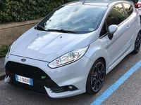Usata Ford Fiesta ST 200 CV (147 kW) 2016 Berlina