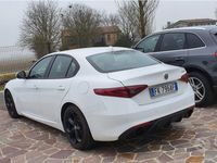 usata Alfa Romeo Giulia 180cv 2.2 diesel at8