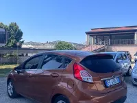 Usata Ford Fiesta 75 CV (55 kW) 2016 Marrone Utilitaria