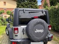 Usata Jeep Wrangler Sport 200 CV (147 kW) 2015 Argento SUV