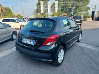 Usata Peugeot 207 73 CV (53 kW) 2012 Nero Berlina