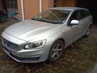 Usata Volvo V60 Business Edition 114 CV (83 kW) 2015 Argento Station wagon