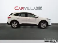 Usata Ford Kuga 120 CV (88 kW) 2021 Bianco SUV