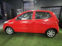 Używany Hyundai i10 Comfort 86 KM (63 kW) 2012 Czerwony Hatchback