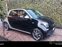 Usata Smart ForFour Passion 2015 Nero Utilitaria
