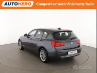 Usado BMW 118 150 CV (110 kW) 2018 Gris Utilitario