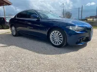 Usata Alfa Romeo Giulia 180 CV (132 kW) 2017 Blu Berlina