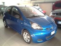 Usata Toyota Aygo Connect Style 68 CV (50 kW) 2011 Blu/azzurro Utilitaria