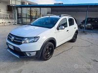 Usata Dacia Sandero Stepway 90 CV (66 kW) 2016 Bianco Berlina