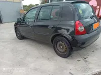 Usata Renault Clio II 100 CV (73 kW) 2005 Nero Berlina
