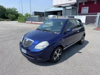 Usata Lancia Ypsilon 60 CV (44 kW) 2007 Blu Utilitaria