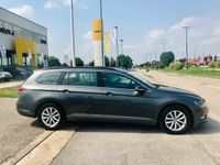 usata VW Passat Variant 150cv dsg NAVI + SENSORI POST.