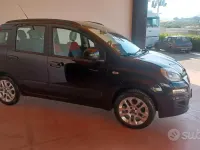 Usata Fiat Panda Lounge 69 CV (50 kW) 2016 Nero Utilitaria