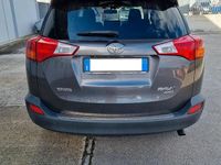 Usata Toyota RAV4 Style 124 CV (91 kW) 2014 Grigio SUV