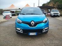 Usata Renault Captur Intens 89 CV (65 kW) 2017 Blu SUV