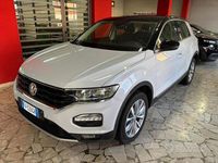 Usata VW T-Roc Style 150 CV (110 kW) 2019 Grigio SUV