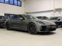 Usata Porsche Panamera 470 CV (345 kW) 2025 Aventurine green Berlina